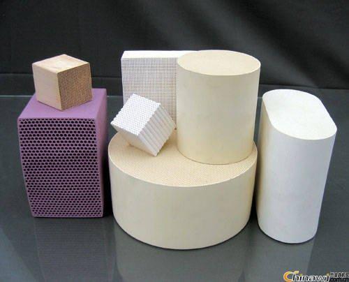 优势说明:专业生产各类蜂窝陶瓷制品有各种材质规格型号产品供客户